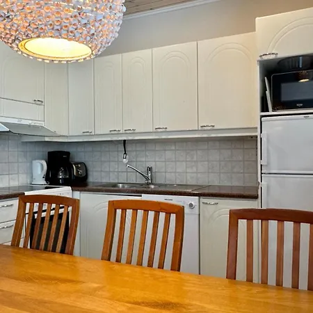 Koivulantie 11 A 2 * Tahkovuori